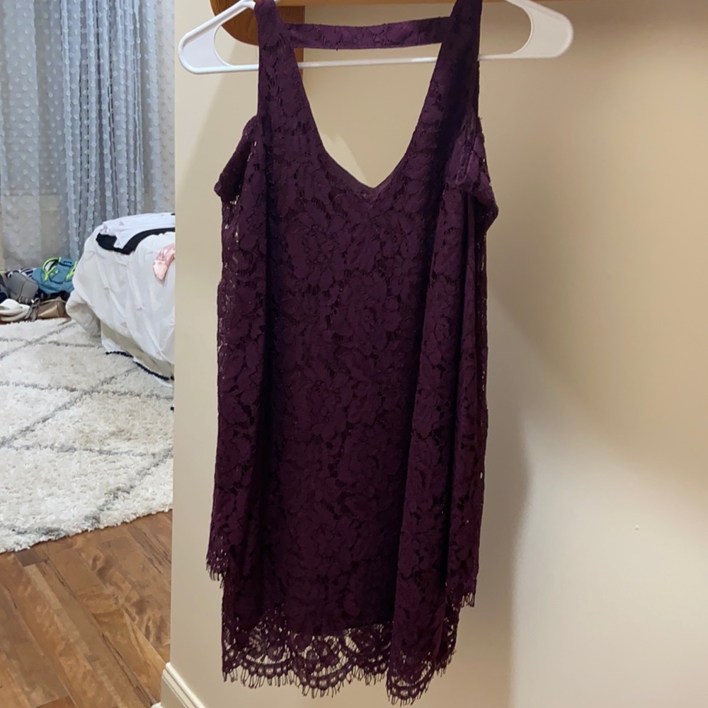 burgundy lace vneck dress size XS